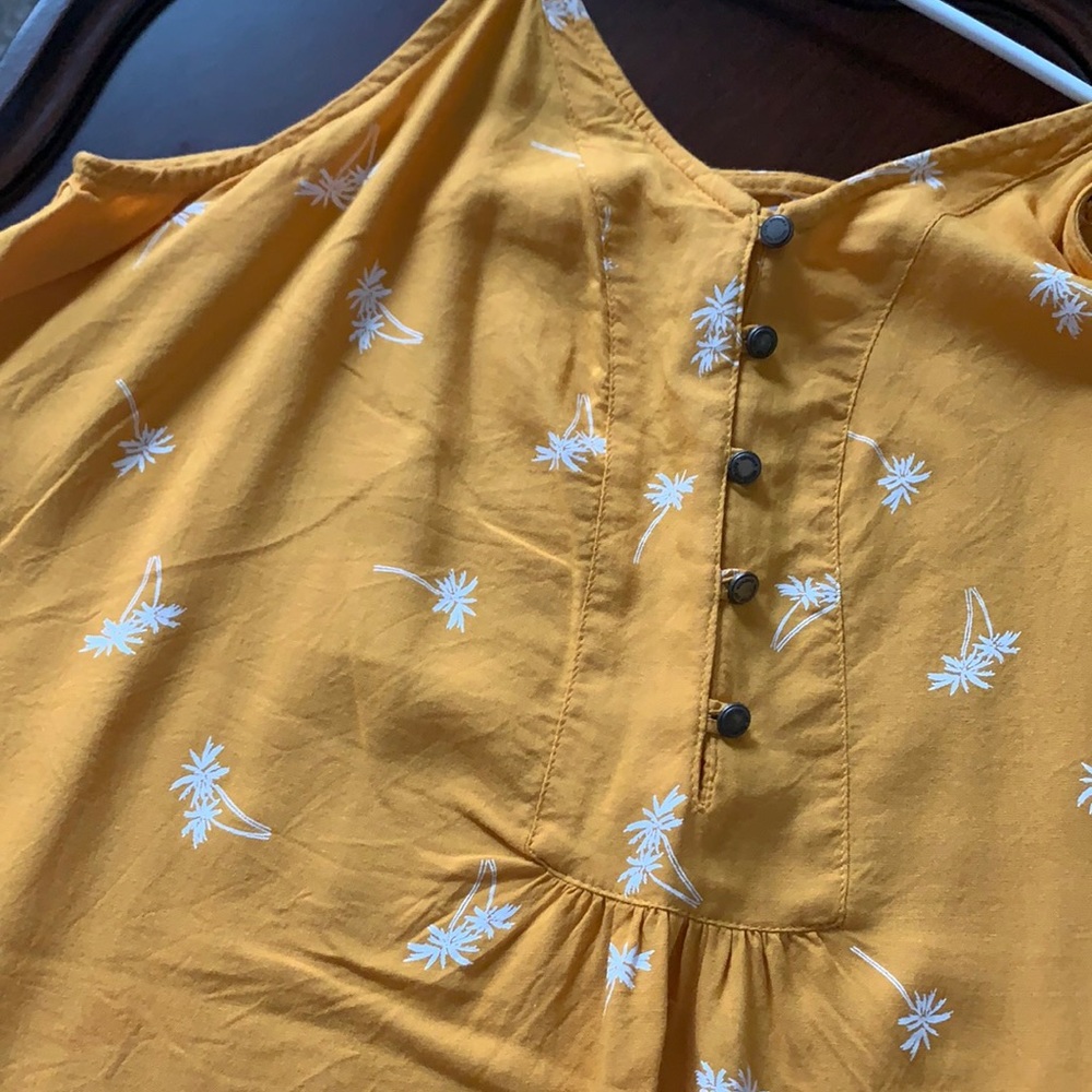 Sonoma Golden swing tank (Med)